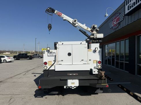 Used 2019 RAM 5500 Tradesman image 6