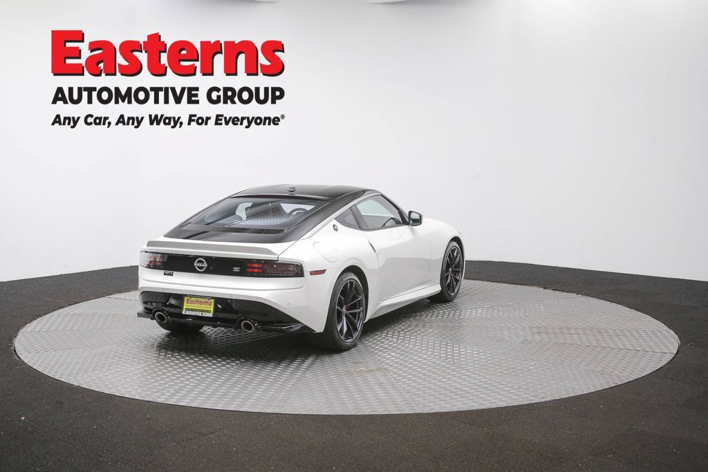 Used 2025 Nissan Z Performance w/ Floor Mat Package RWD image 39