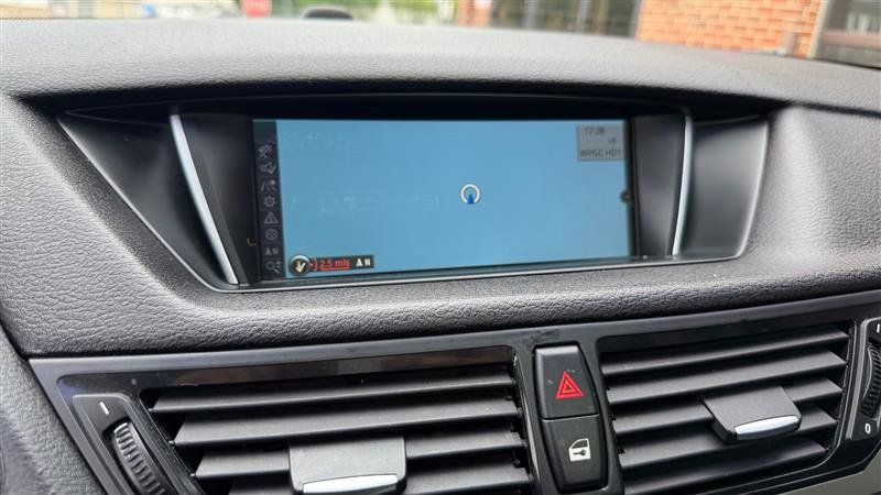 Used 2015 BMW X1 sDrive28i RWD image 32