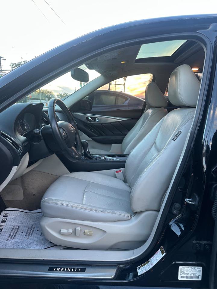 Used 2015 INFINITI Q50 Premium w/ Navigation Package RWD image 13