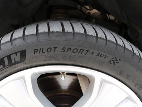 Used 2010 Land Rover Range Rover Sport Supercharged AWD/4WD image 54