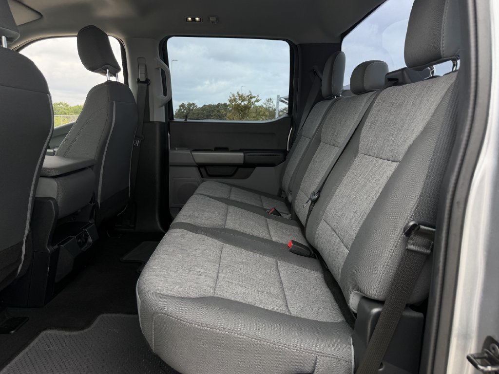 Used 2024 Ford F250 XL w/ STX Appearance Package AWD/4WD image 27