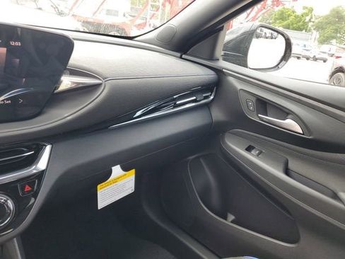 New 2026 Buick Envista Sport Touring image 25