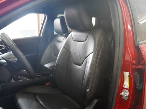 Used 2022 Jeep Compass Limited AWD/4WD image 25