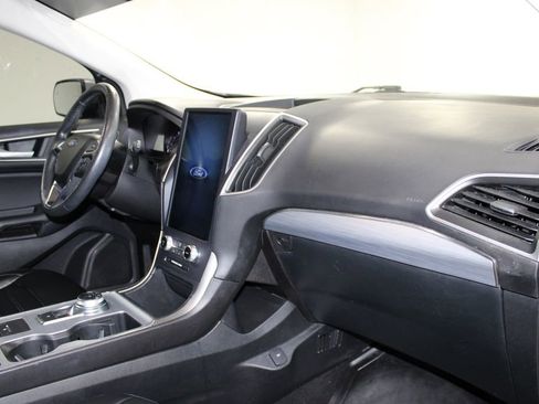 Used 2022 Ford Edge SEL w/ Convenience Package image 28