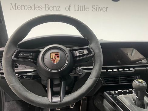 Used 2025 Porsche 911 GT3 w/ Chrono Package image 25