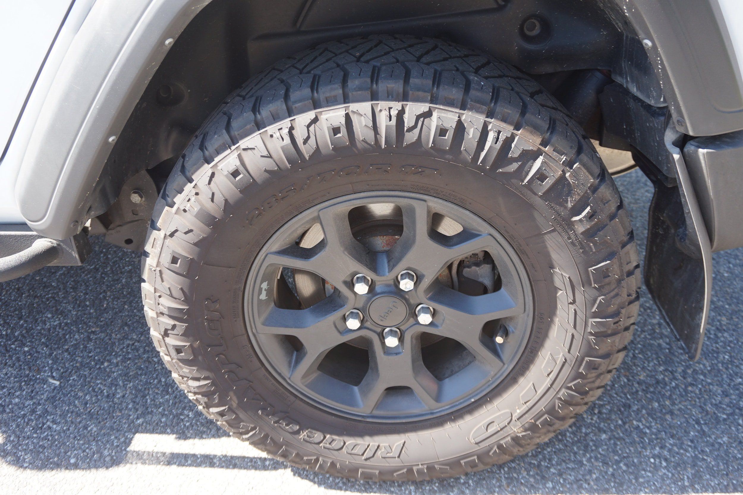 Used 2021 Jeep Wrangler Unlimited Sport AWD/4WD image 9