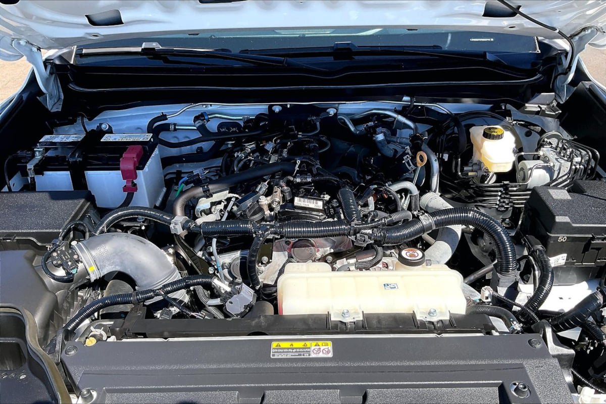 Used 2024 Toyota Tacoma SR5 RWD image 9