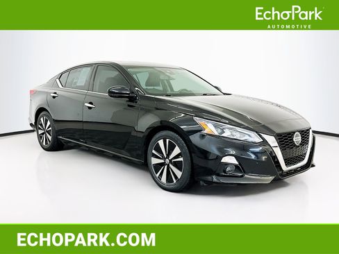 Used 2019 Nissan Altima 2.5 SL FWD image 1