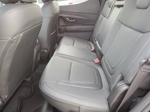 Used 2025 Hyundai Santa Cruz SEL FWD image 22