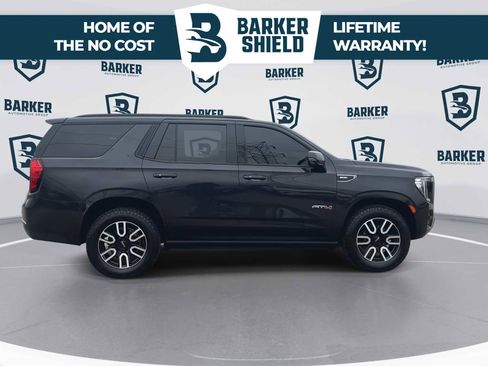 Used 2023 GMC Yukon AT4 w/ AT4 Premium Package AWD/4WD image 10