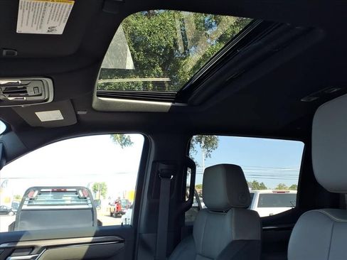 New 2026 Chevrolet Silverado 1500 ZR2 AWD/4WD image 16