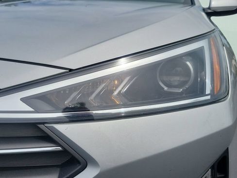 Used 2020 Hyundai Elantra Value Edition w/ Winter Weather Package FWD image 24