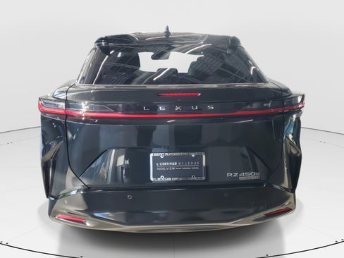 Used 2024 Lexus RZ 450e Premium w/ Technology Package image 6