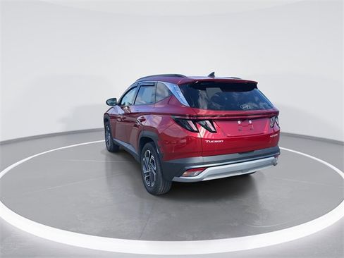 Certified 2025 Hyundai Tucson Limited image 6