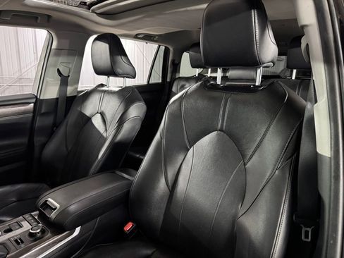 Used 2020 Toyota Highlander Limited AWD/4WD image 47