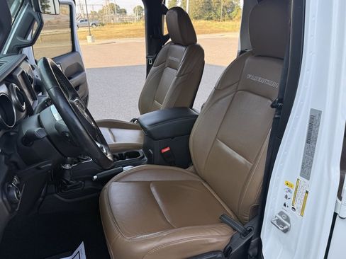 Used 2020 Jeep Gladiator Rubicon w/ Dual Top Group image 34