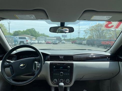 Used 2013 Chevrolet Impala LS FWD image 9