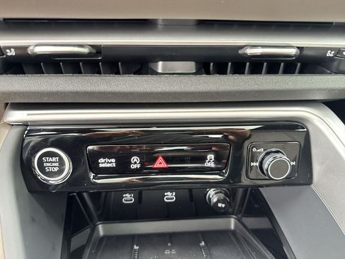 New 2026 Audi Q5 Premium Plus AWD/4WD image 11