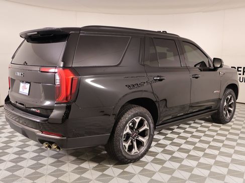 Used 2025 GMC Yukon AT4 Ultimate w/ LPO, Floor Liner Package AWD/4WD image 23