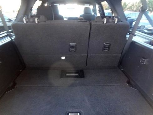 Used 2017 Ford Expedition EL XLT image 18