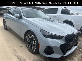 Used 2026 BMW 550e xDrive w/ Executive Package AWD/4WD video 1