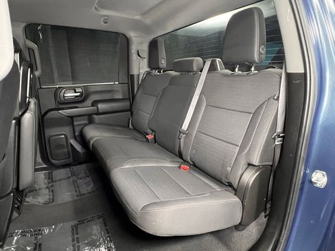 Used 2024 Chevrolet Silverado 2500 Custom w/ Custom Value Package image 21