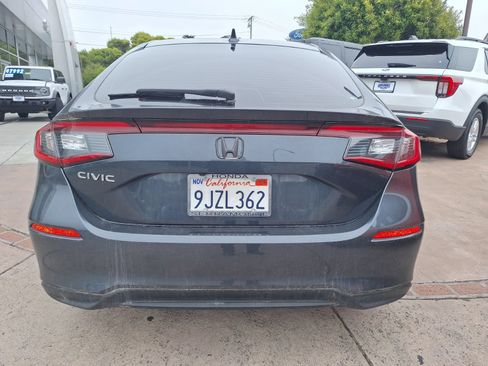 Used 2024 Honda Civic EX-L image 6