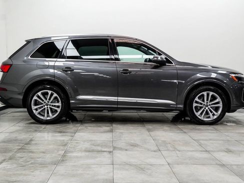 Used 2025 Audi Q7 3.0T Premium Plus image 10