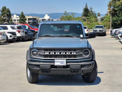 New 2025 Ford Bronco 4-Door image 27