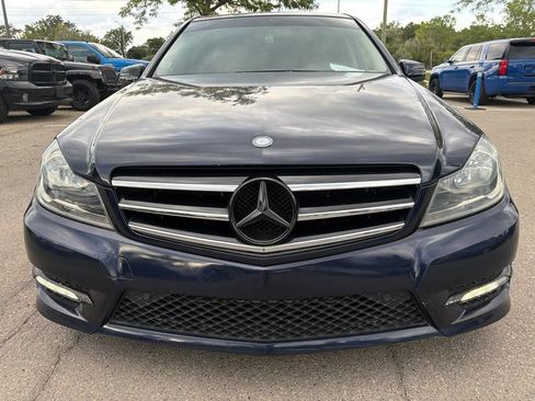 Used 2012 Mercedes-Benz C 300 4MATIC Sedan image 2