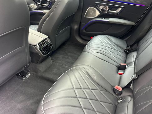 Certified 2023 Mercedes-Benz EQS 580 4MATIC Sedan image 28