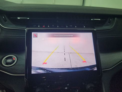 New 2025 Jeep Grand Cherokee L Limited image 9