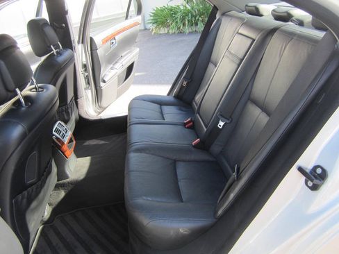 Used 2008 Mercedes-Benz S 550 image 19