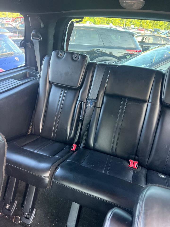 Used 2017 Lincoln Navigator Select AWD/4WD image 16