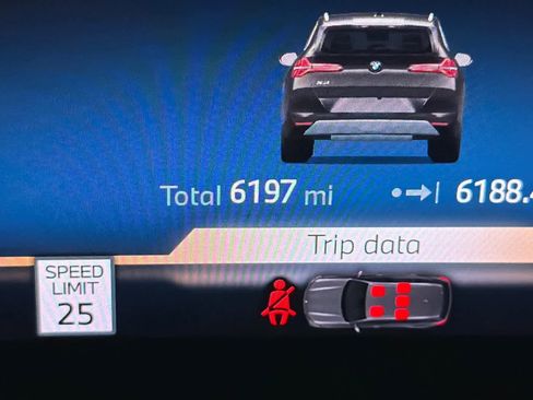 Used 2025 BMW X3 xDrive30i w/ Premium Package image 25