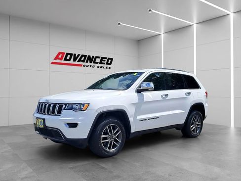 Used 2019 Jeep Grand Cherokee Limited AWD/4WD image 4