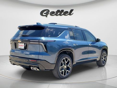 New 2026 Chevrolet Traverse High Country w/ LPO, Floor Liner Package AWD/4WD image 5