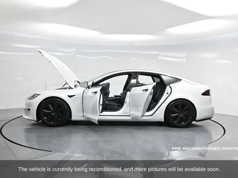 Used 2022 Tesla Model S image 53