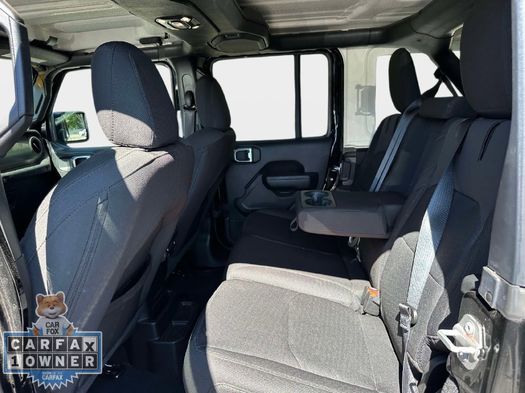 Used 2023 Jeep Wrangler Unlimited w/ Cold Weather Group AWD/4WD image 14