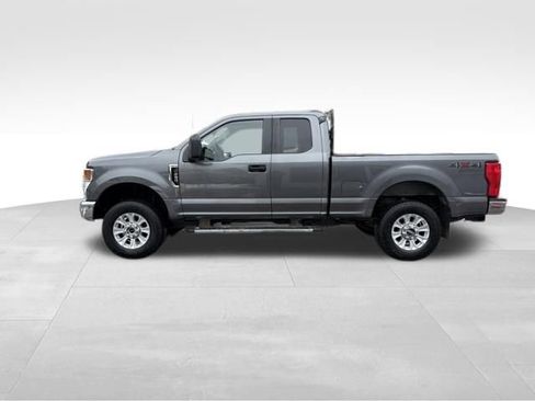 Used 2021 Ford F250 XL w/ STX Appearance Package image 3