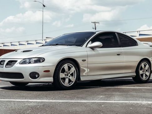 Used 2005 Pontiac GTO RWD image 40