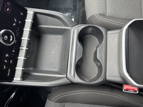 Used 2025 GMC Terrain Elevation image 28