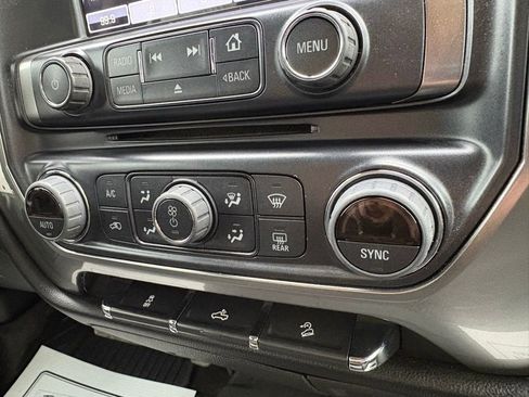 Used 2018 Chevrolet Silverado 1500 LT w/ All Star Edition image 31