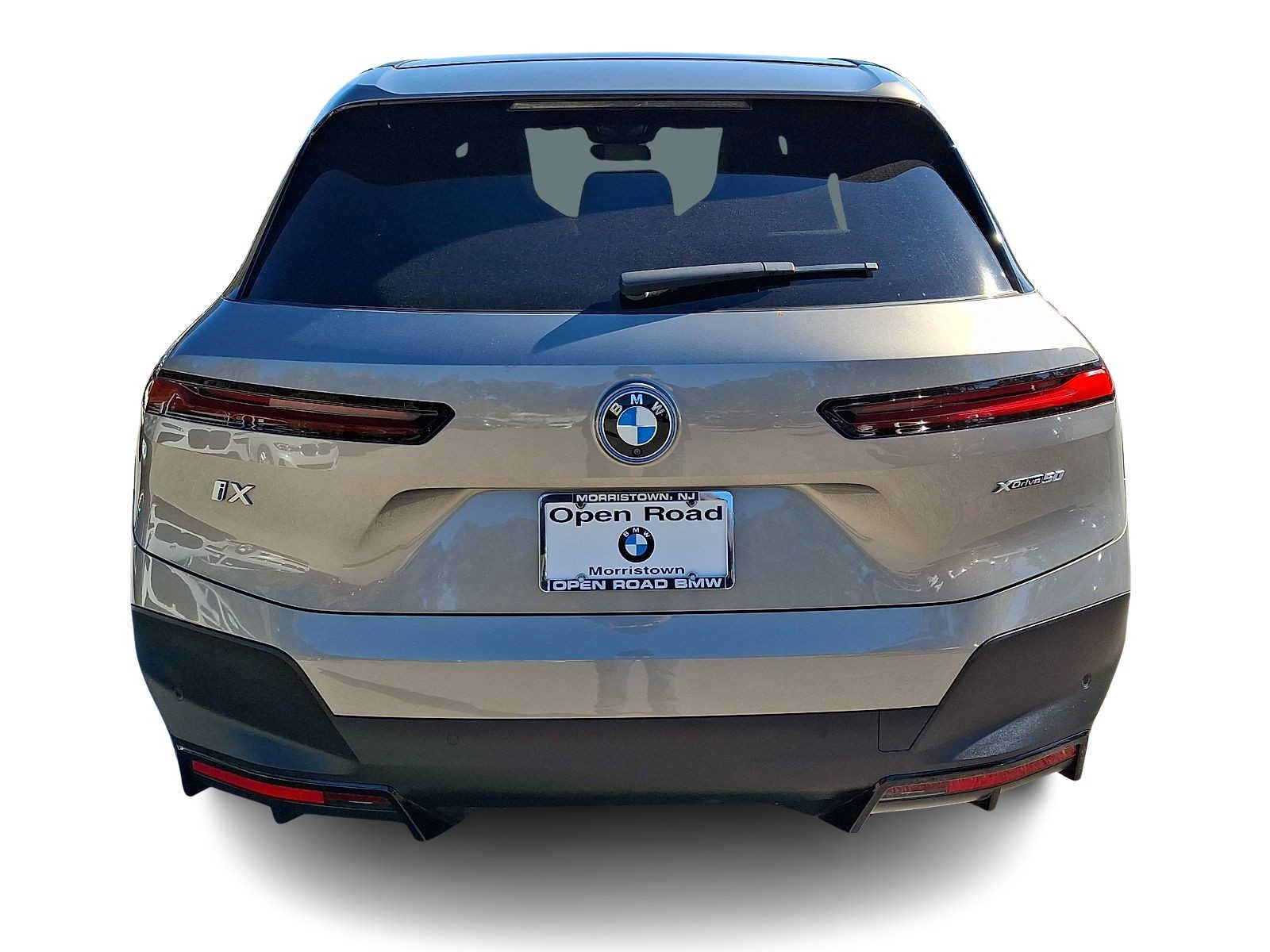 Used 2024 BMW iX xDrive50 AWD/4WD image 5