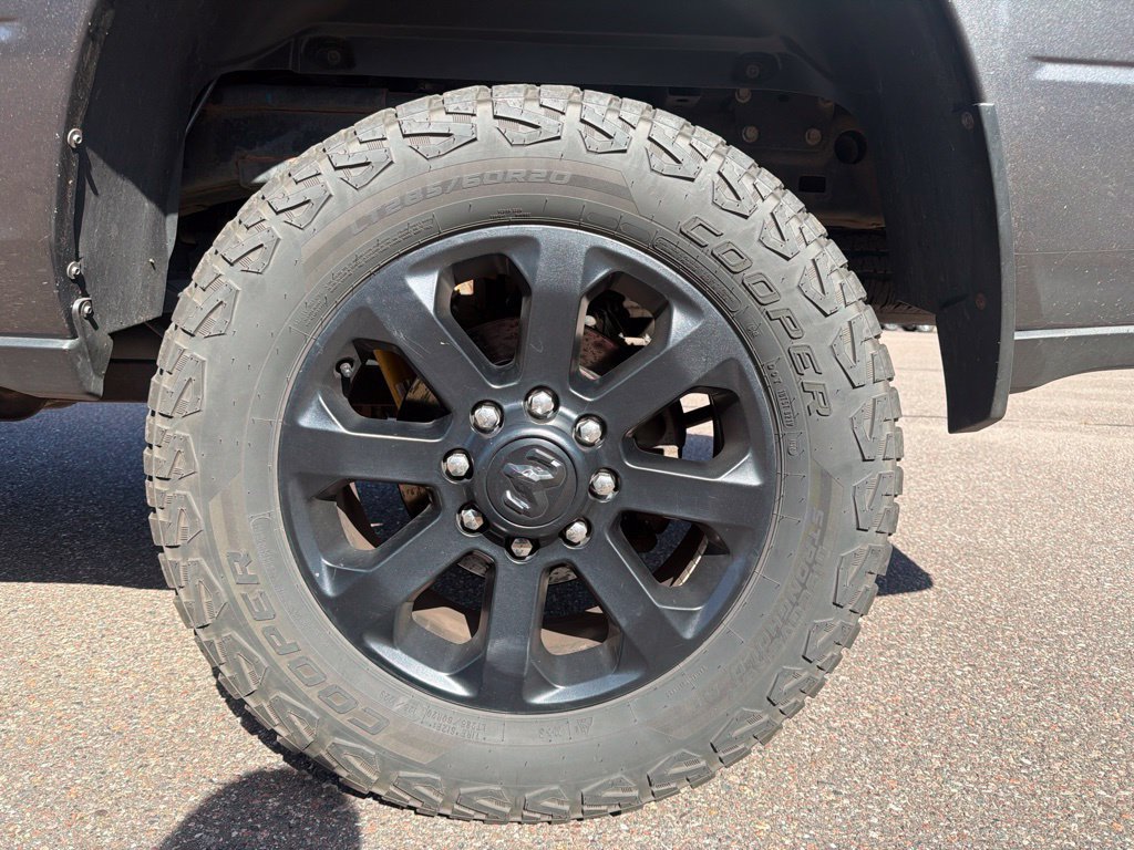 Used 2022 RAM 2500 Big Horn w/ Night Edition AWD/4WD image 11