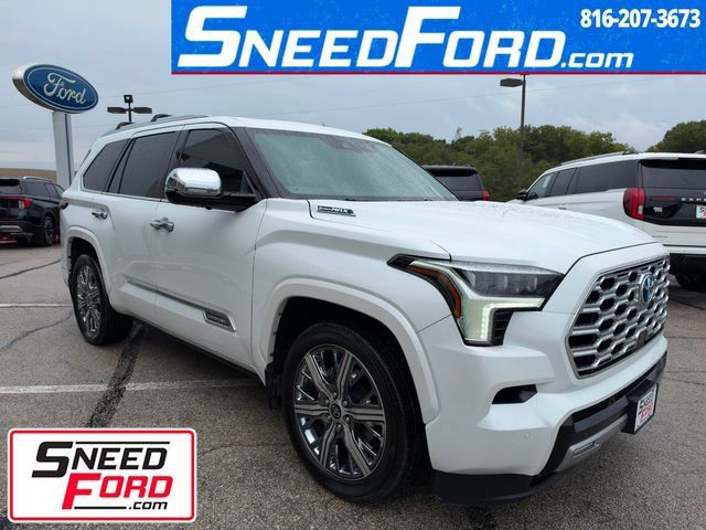 Used 2023 Toyota Sequoia Capstone AWD/4WD image 1