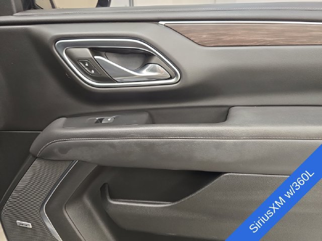 Used 2024 Chevrolet Tahoe Z71 w/ Luxury Package AWD/4WD image 12
