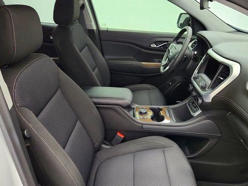 Used 2023 GMC Acadia SLE w/ Driver Convenience Package FWD image 24