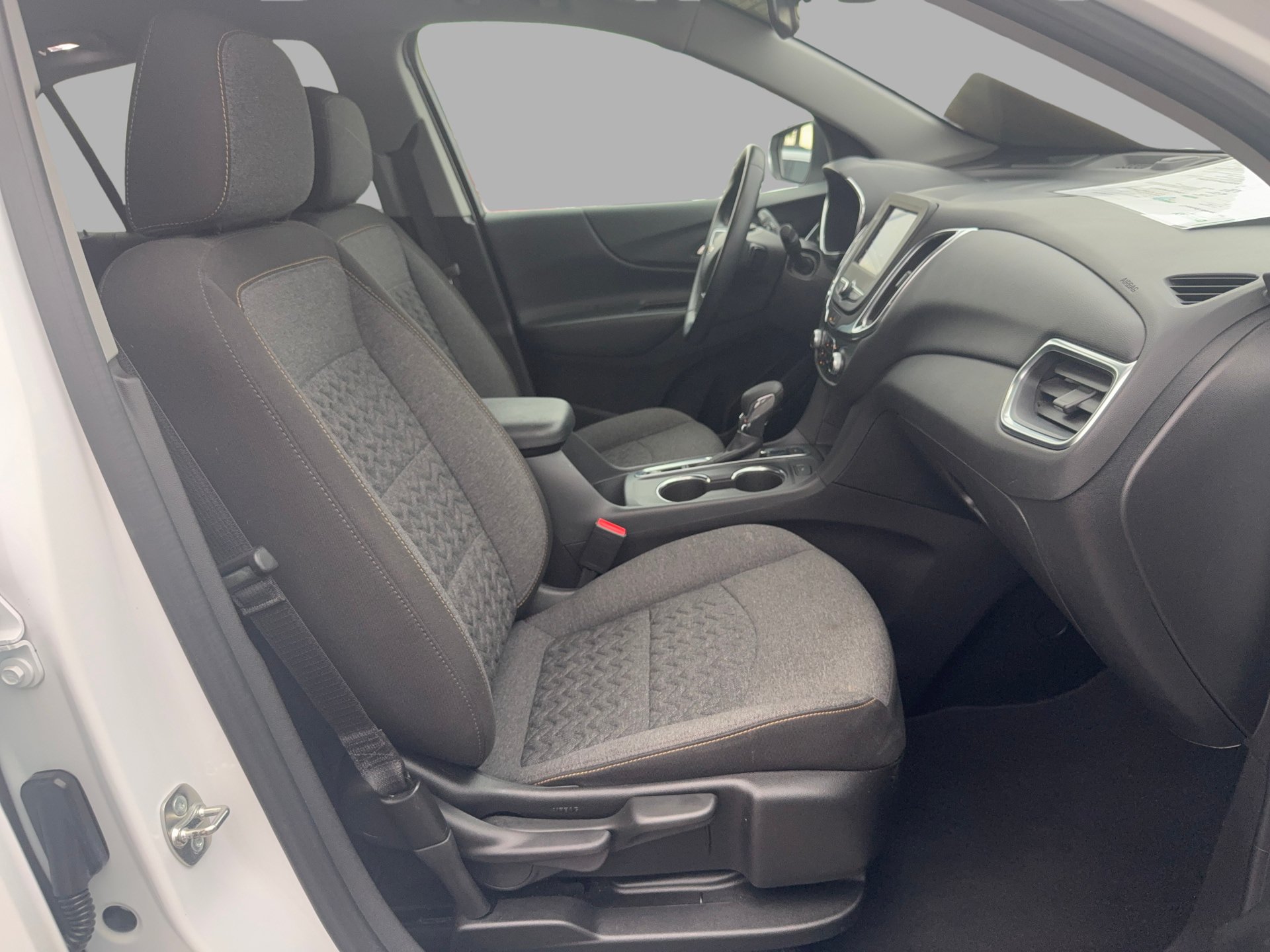 Used 2024 Chevrolet Equinox LT AWD/4WD image 31